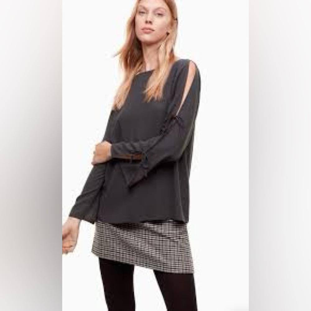 BNWT Aritzia wilfred Pozzi blouse large grey bow academia flirty girlhood core